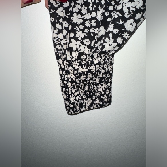 APIECE APART Yerba Pintucked Floral-print Organic Cotton-voile Blouse - Picture 3 of 7